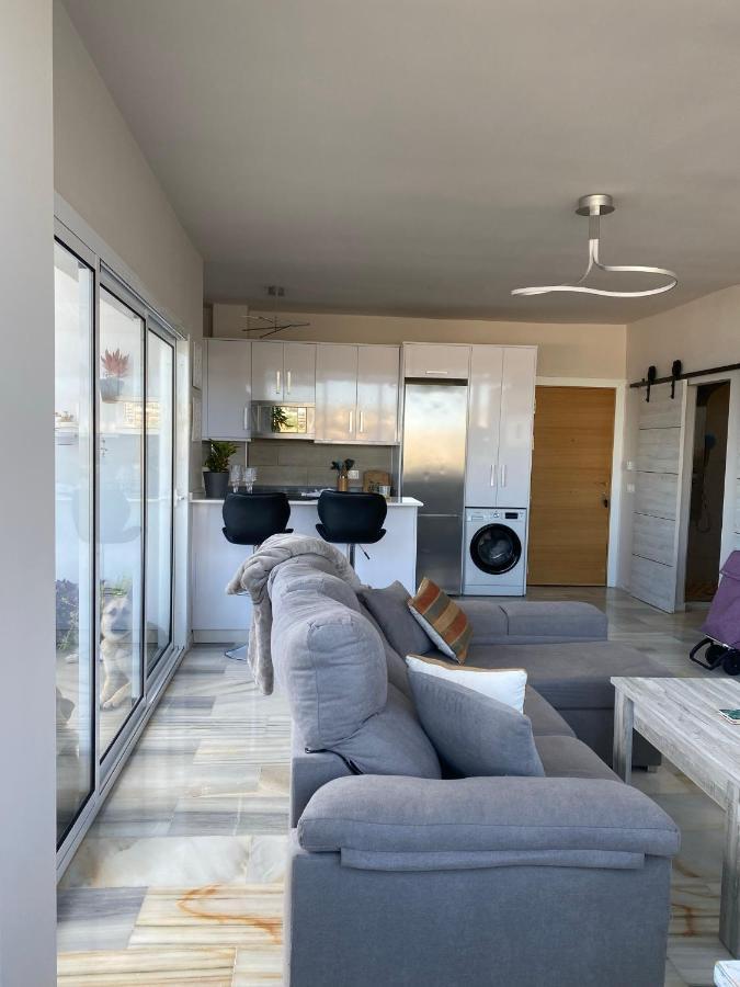 On The Beach - Penthouse On The Mediterranean Estepona Exterior foto
